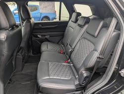 2023 Ford
Everest Platinum