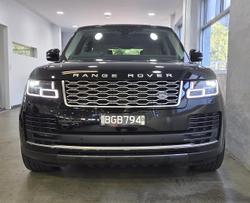 2018 Land Rover
Range Rover SDV6 Vogue