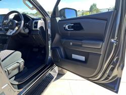2024 Mitsubishi
Triton GLS