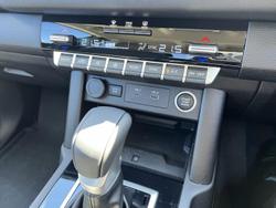 2024 Mitsubishi
Triton GLS