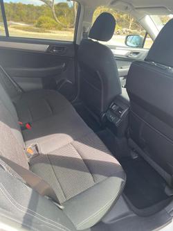 2019 Subaru
Outback 2.5i