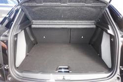 2025 Peugeot 2008 GT Hybrid