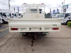 2013 MITSUBISHI CANTER FG WHITE