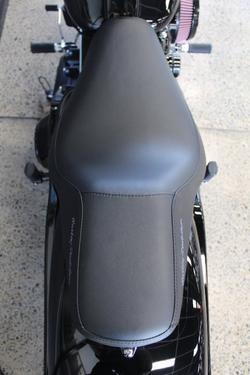 2025 Harley-davidson FXBR BREAKOUT (117) VIVID BLACK
