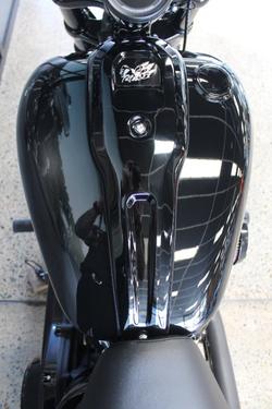 2025 Harley-davidson FXBR BREAKOUT (117) VIVID BLACK