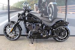 2025 Harley-davidson FXBR BREAKOUT (117) VIVID BLACK