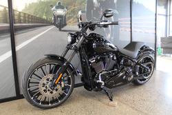 2025 Harley-davidson FXBR BREAKOUT (117) VIVID BLACK
