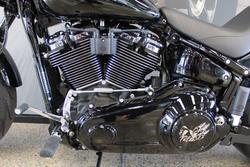 2025 Harley-davidson FXBR BREAKOUT (117) VIVID BLACK