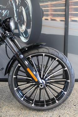 2025 Harley-davidson FXBR BREAKOUT (117) VIVID BLACK