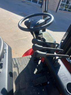 2024 REDLIFT Cpcd30h-490