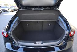 2024 Mazda
3 G20 Evolve