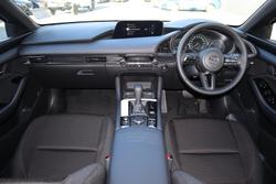 2024 Mazda
3 G20 Evolve