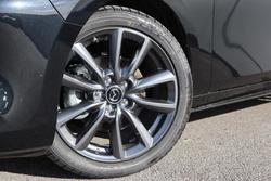 2024 Mazda
3 G20 Evolve