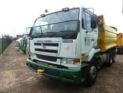 Nissan UD CW385