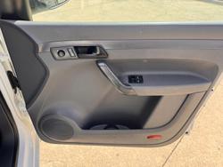 2011 Volkswagen Caddy TDI250 2KN MY11 Candy White