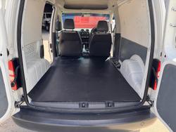 2011 Volkswagen Caddy TDI250 2KN MY11 Candy White