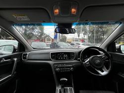 2019 Kia
                Sportage S