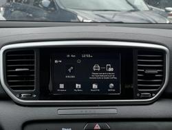 2019 Kia
                Sportage S