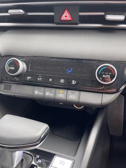 2024 Hyundai
i30 Hybrid