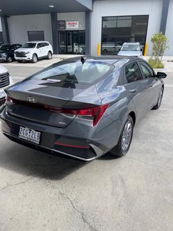 2024 Hyundai
i30 Hybrid