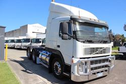 2003 Volvo Fm Series FM9 340 WHITE