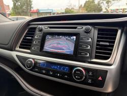 2016 Toyota
                Kluger GXL