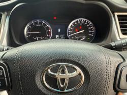 2016 Toyota
Kluger GXL