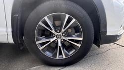 2016 Toyota
Kluger GXL