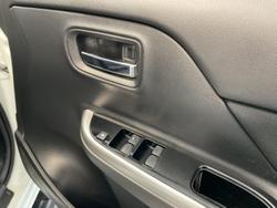 2020 Mitsubishi
Triton GLS