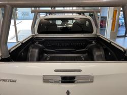 2020 Mitsubishi
Triton GLS