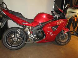 Triumph Sprint ST 1050