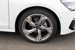 2024 Audi
A3 35 TFSI