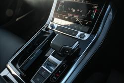 2025 Audi Q7 55 TFSI S line