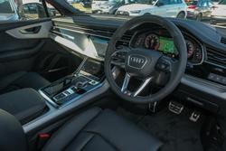 2025 Audi Q7 55 TFSI S line