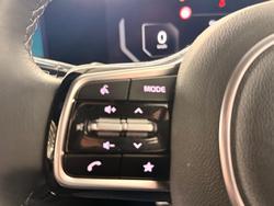 2024 Kia
Sorento HEV GT-Line