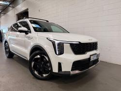 2024 Kia
Sorento HEV GT-Line