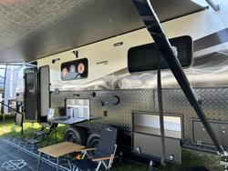 2025 Wonderland RV Amaroo Quad Bunk With Electric Lift Up King Bed
