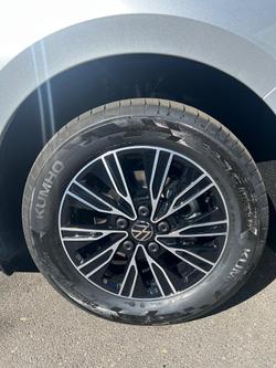 2025 Volkswagen Multivan TDI360 Life