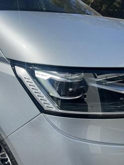 2025 Volkswagen Multivan TDI360 Life