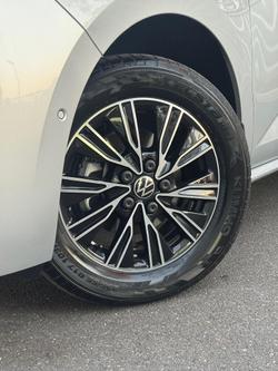 2025 Volkswagen Multivan TDI360 Life