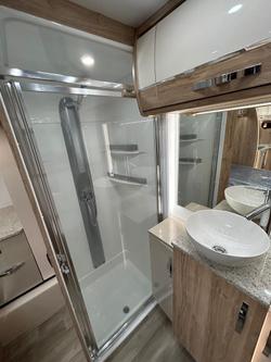 2026 Avan Ovation M7
