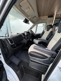 2026 Avan Ovation M7