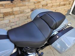 2024 HARLEY-DAVIDSON SPORT GLIDE 107 (FLSB) ROAD GREY