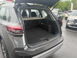 2025 Nissan X-TRAIL ST