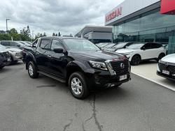2024 Nissan Navara ST