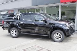 2024 Nissan Navara ST