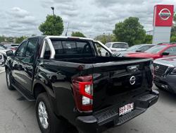 2024 Nissan Navara ST