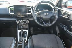 2020 Hyundai
Venue Elite