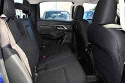 2025 Isuzu
                D-MAX LS-M