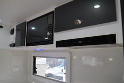 2019 LAVISTA
                PALOMA 19'6 